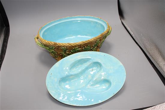 A Mintons majolica game tureen, with hare and poultry lid and oak leaf base, impressed marks, 36cm